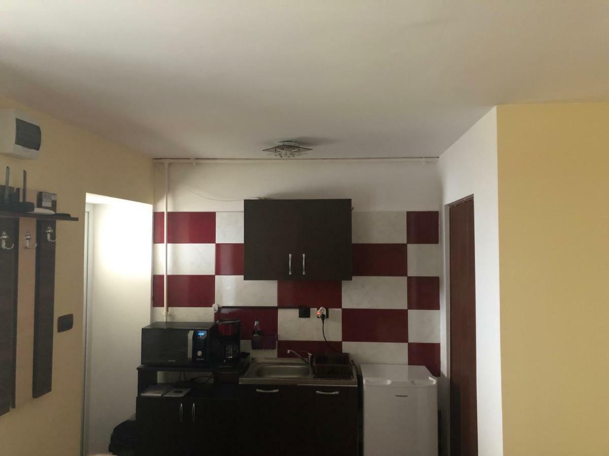 Studio Apartment Emy Apartment *